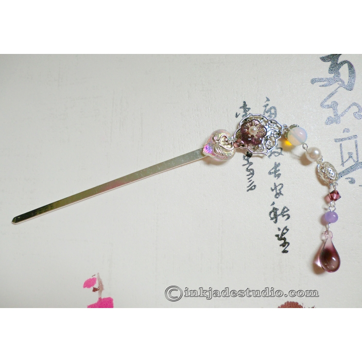 Silver Filigree Hair Stick with Iridescent Glass Heart, Swans and Opal