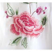 Chinese Suzhou Style Hand Embroidered Peonies Silk Scarf peonyscarf4.jpg