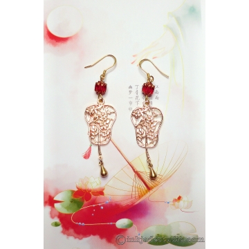 Gold Flower Filigree Chinese Fan Earrings