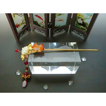 Chinese White Lotus and Brazilian Agate Goldfish Hair Stick Hair Pin with Magnolia Bud