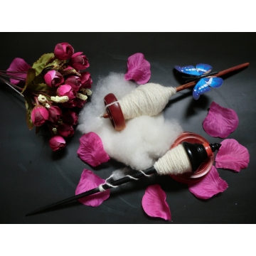 Spinning Pure Cashmere