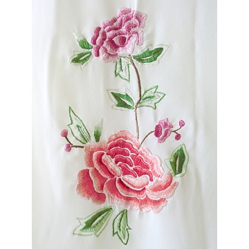 Chinese Suzhou Style Hand Embroidered Peonies Silk Scarf